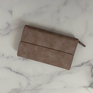 Seint (Maskcara) Makeup Clutch Wallet Dusty Lilac